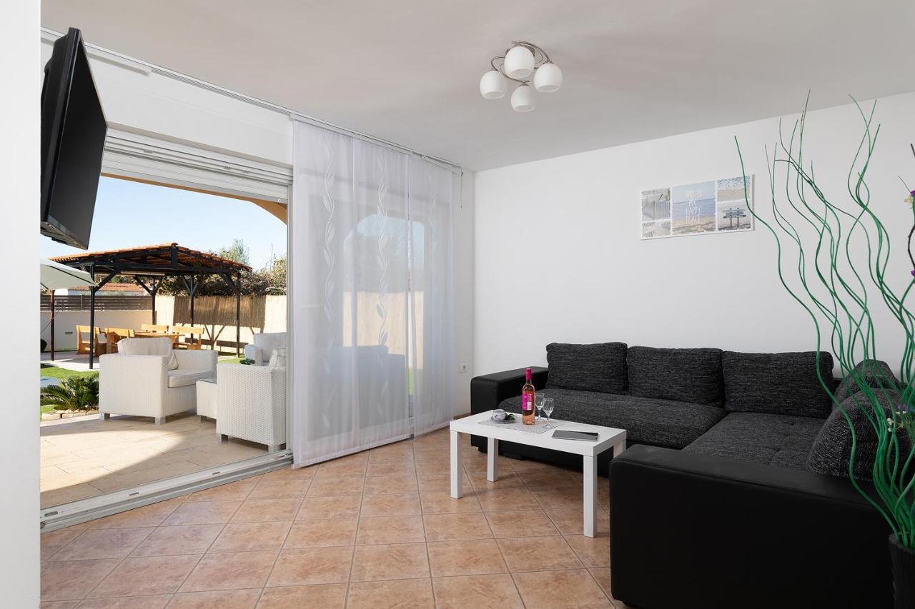 Villa Suhalj Μεντουλίν Εξωτερικό φωτογραφία